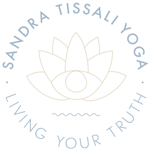 Yoga by Sandra - Prana Vinyasa Yoga, Retreats und Ausbildungen